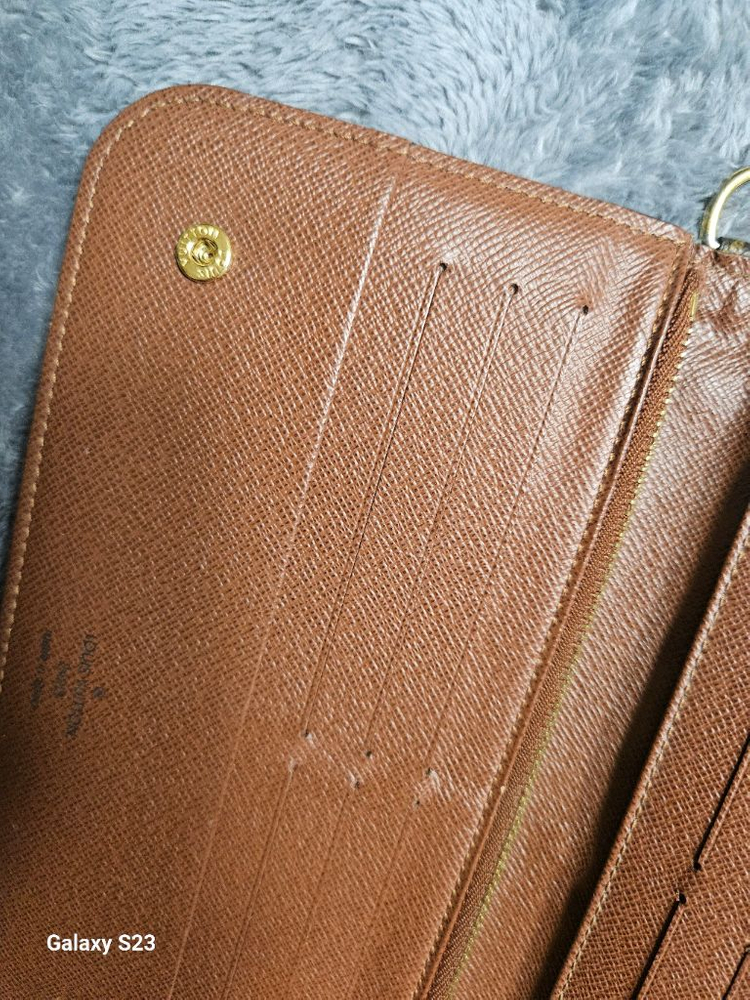 모노그램 장지갑--1