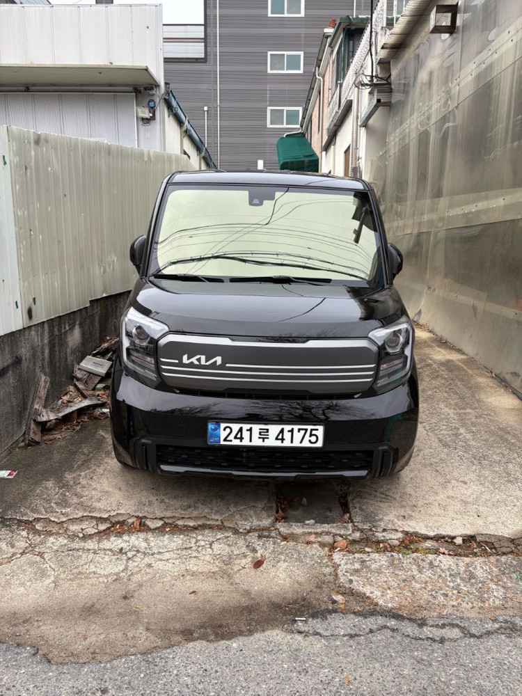 기아 더뉴레이 23년식 가솔린 2.6만km--2