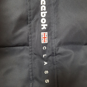 [90] REEBOK CLASSIC 패딩조끼