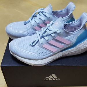 [240] 아디다스 울트라부스트