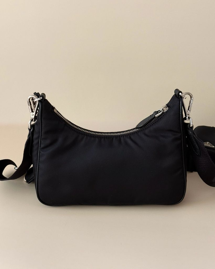 프라다 리에디션 2005 리나일론 호보백--3