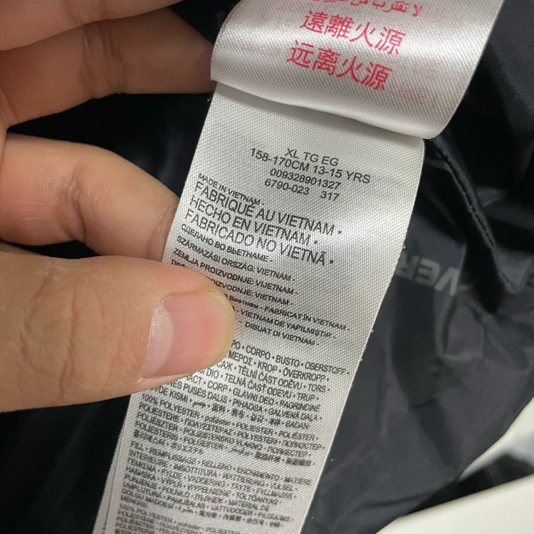 컨버스 블랙 키즈 경량 점퍼자켓 XL 이미지