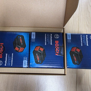 보쉬 ProCORE 18V (8.0Ah) 3개