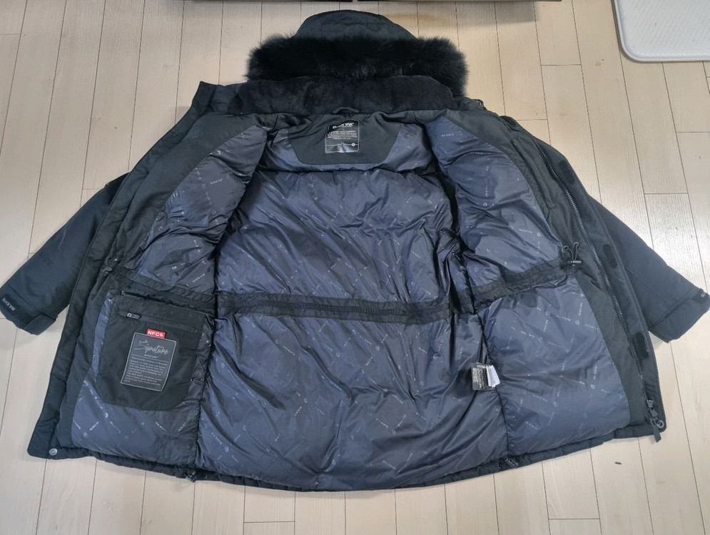 [95]블랙야크 고어텍스 야상패딩 엣지네오 대대장급 패딩 블랙퍼 등산 이미지