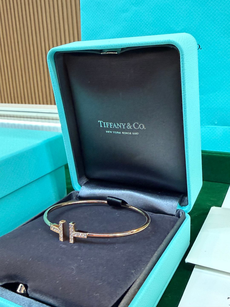 정품 티파니 T와이어 파베다이아 팔찌 로즈골드 M사이즈--5