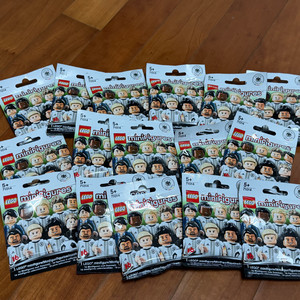 레고 71014 독일축구 국가대표 미니피겨 판매합니다.