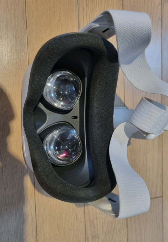 오큘러스 퀘스트2 128--1