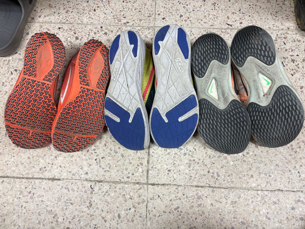 나이키 줌플라이5,호카 로켓X,월드런z 250사이즈 러닝화 3켤레 세트--1