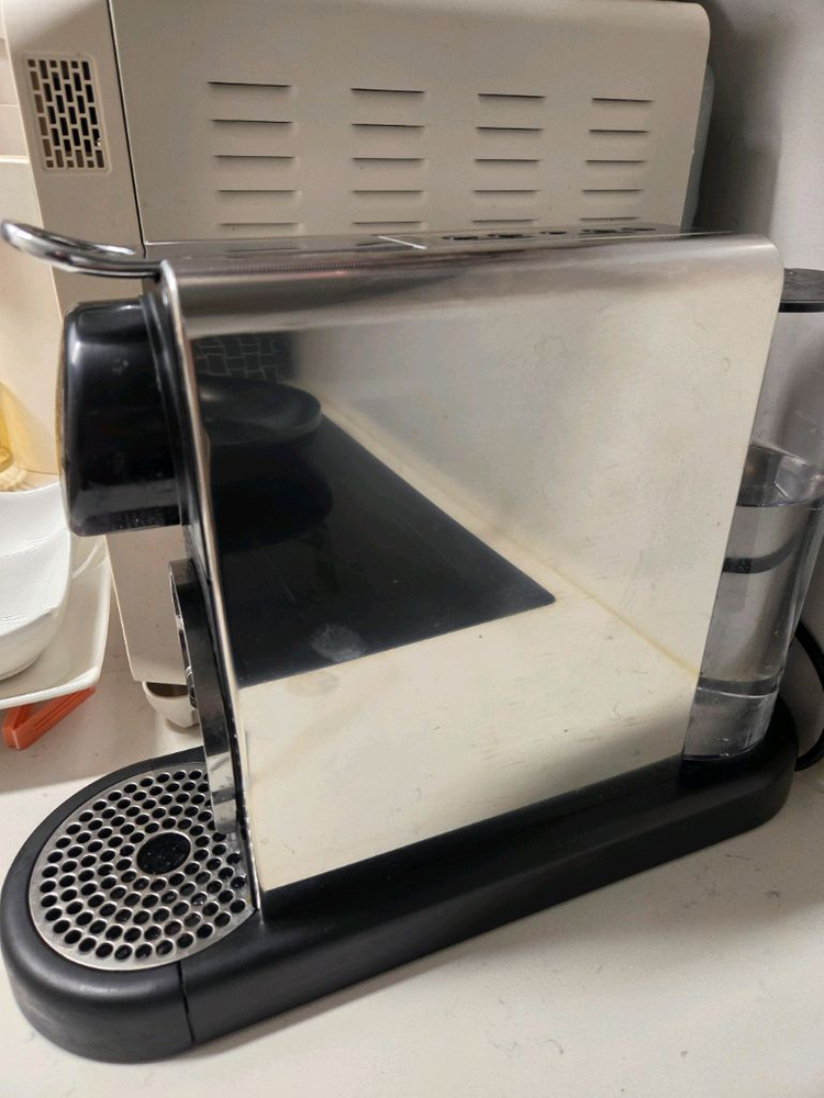 네스프레소시티즈플래티넘 c140 이미지