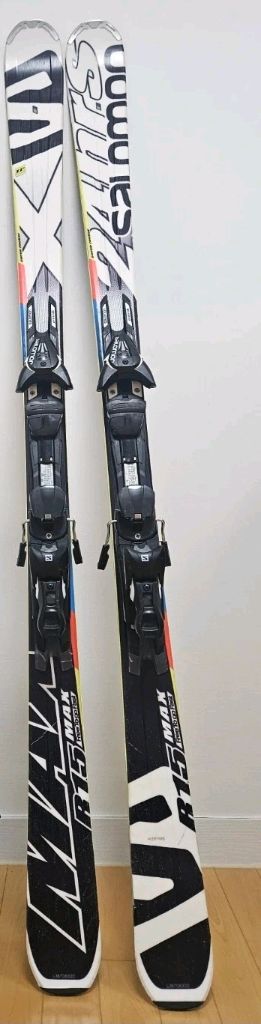 165아토믹 s9.살로몬167cm 스키플레이트. 스키부츠260.265.270 275.285 이미지