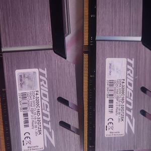 DDR4 32GB 지스킬 트라이던트 ZSK(16gbX2)