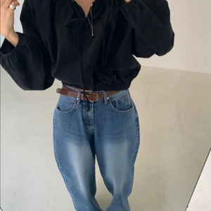 마크들리 딥뮤즈 아루드 위드아웃썸머 비애브선트마인디드 조이드비비에 미뉴에트 페미니크 그랑블룸 므앤 가내스라 미닝아웃