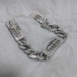 크롬하츠 모이사 풀 파베 제작팔찌 팝니다