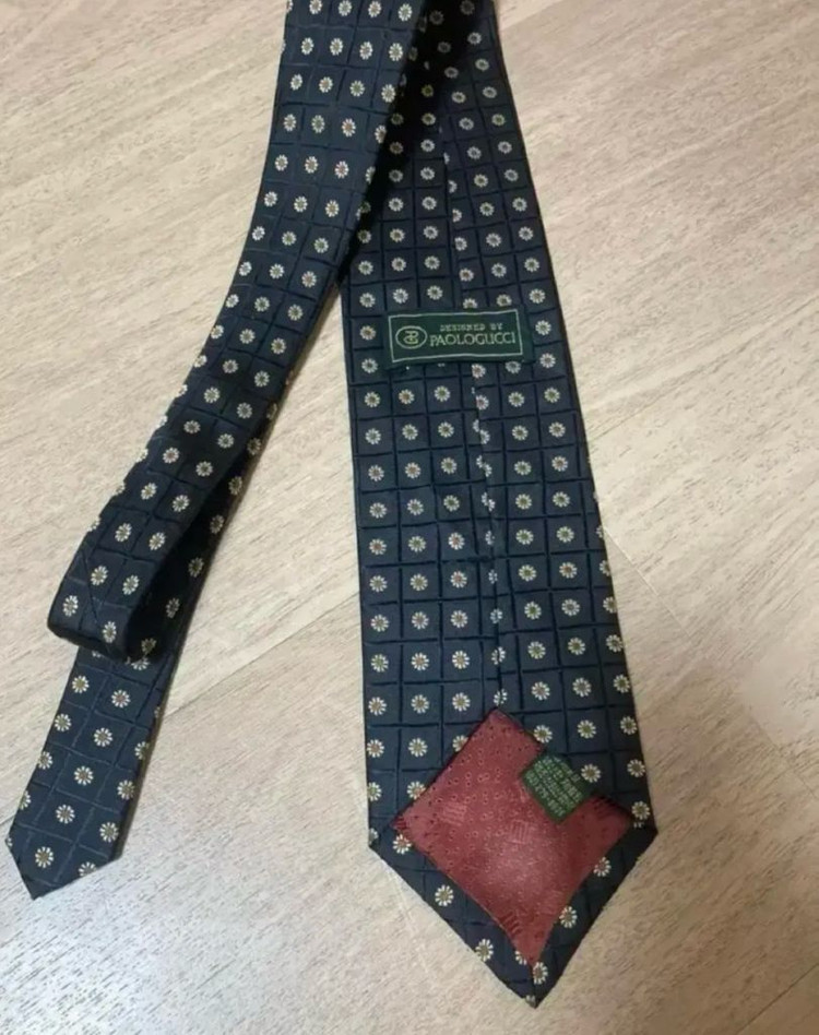 명품 넥타이 (입생로랑, 구찌 등) 이미지
