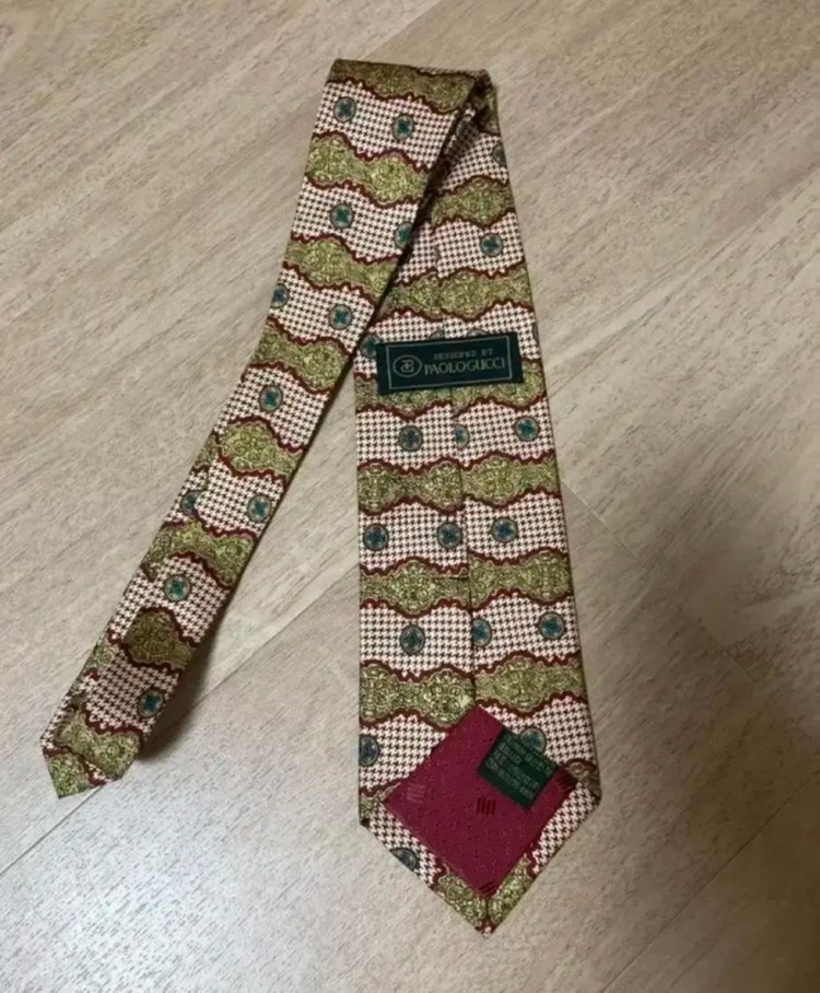 명품 넥타이 (입생로랑, 구찌 등) 이미지
