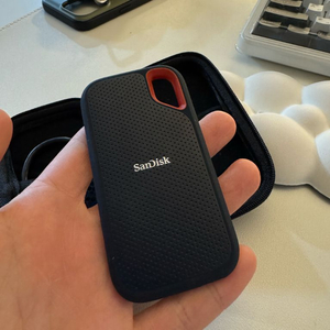 샌디스크 SSD E61 2TB 외장하드 1개