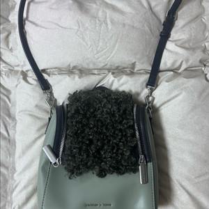 찰스앤키스 숄더백