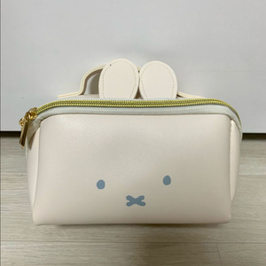 미피 가죽 파우치 아이보리 색살 새상품