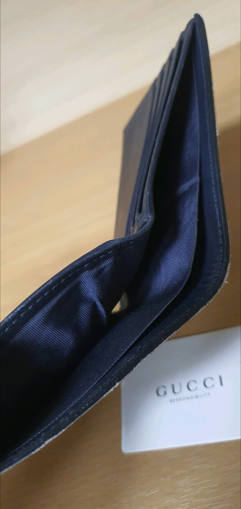 구찌 플라워 반지갑/지갑 정품A급(감정O)구찌프라다루이비통디올고야드샤넬셀린느보테가생로랑발렌시아가버버리가방--8