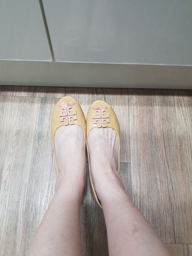 토리버치 웨지힐--0