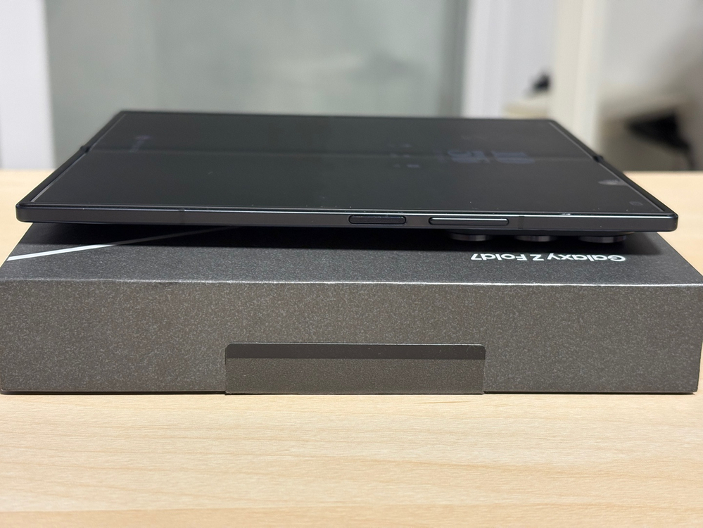 갤럭시폴드7 256GB 제트블랙 자급제 - 삼케플--2