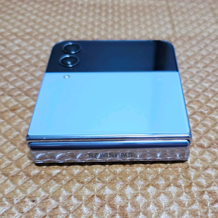 삼성 갤럭시 Z플립4 라벤더 512GB--7