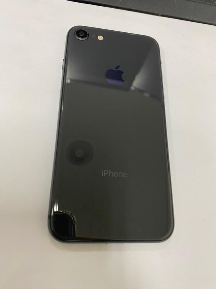 아이폰8 블랙 특SSS급 256GB 무잔상 배터리100% 자녀폰 사진폰 인스타 카메라폰 016104--0