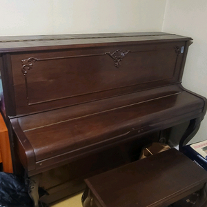 영창피아노(의자포함) 무료나눔 이미지