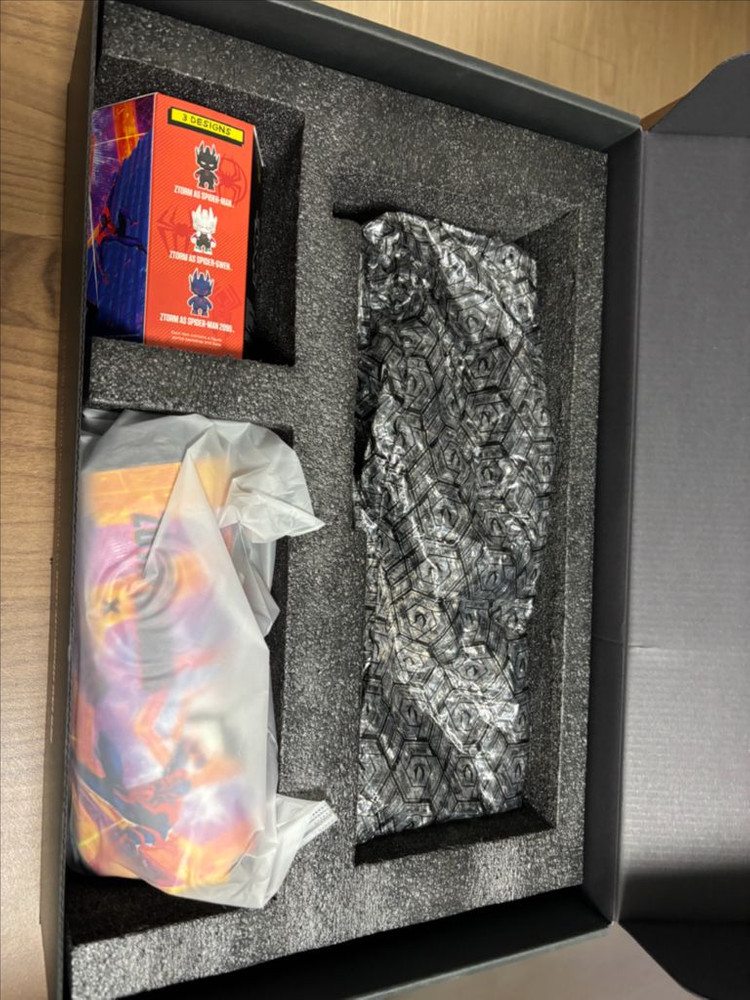 ZOTAC GAMING 지포스 RTX 4070 AMP AIRO D6X 12GB 스파이더맨 : 어크로스 더 유니버스--1