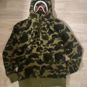 베이프 퍼스트 카모 샤크 풀 집 후드 M Green