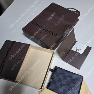 루이비통N63074 다미에 그라피트 캔버스 플로린 월릿 남성 반지갑 정품27만원 사은품 드립니다