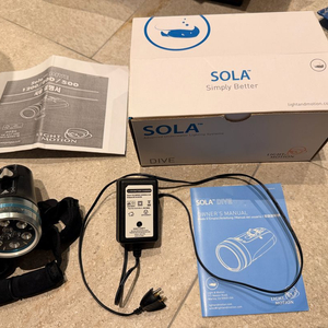 라이트모션 솔라 다이브 LightMotion Sola Dive 1200 일체형 스쿠버 다이빙 라이트 조명 이미지
