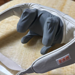 스파알 SAR 포터블 목어깨 마사지기 아이보리