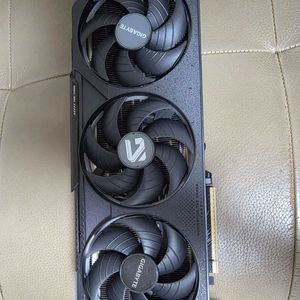 기가바이트 RTX5070 Gaming OC팝니다
