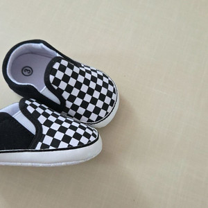 (새상품) 돌아기 유아 걸음마슈즈 미끄럼방지 신발 스니커즈 120mm