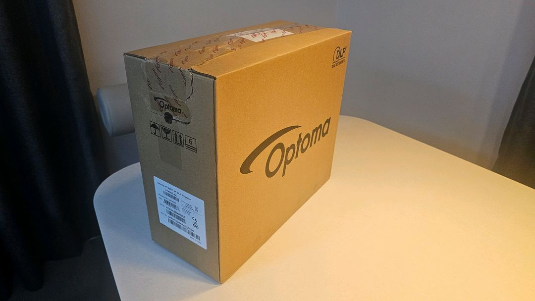 옵토마 HT40ST-4K 4200안시 풀HD 단초점빔프로젝터--0