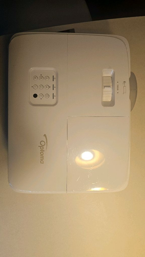 옵토마 HT40ST-4K 4200안시 풀HD 단초점빔프로젝터--4