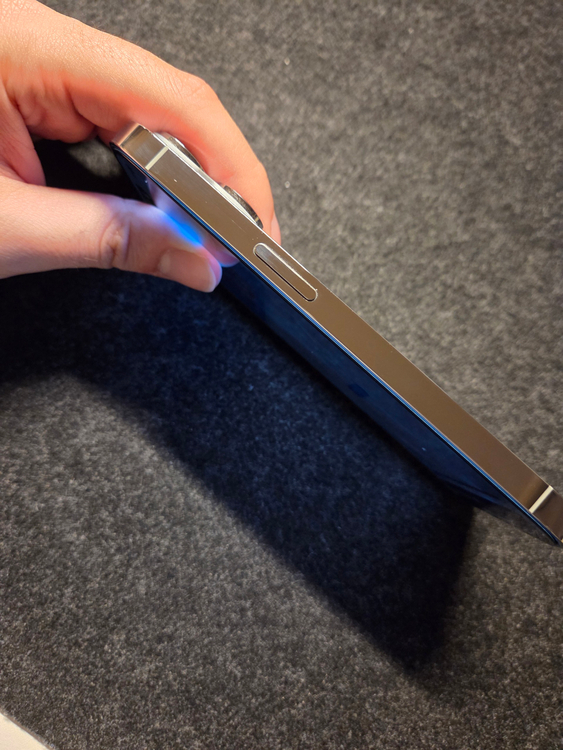 아이폰14프로 128기가--4