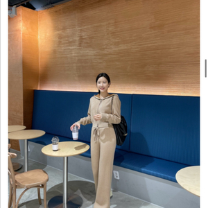 (택포) 미니또 부들 밍크 니트 트레이닝 후드 집업 팬츠 세트 베이지