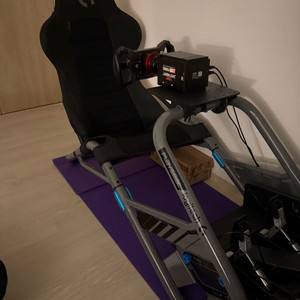 플레이시트 트로피 로지텍 에디션