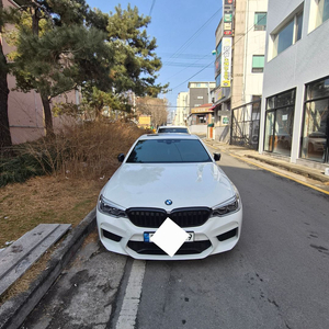 2018년식 BMW 520d 96000k 화이트 꼬냑시트 파라요