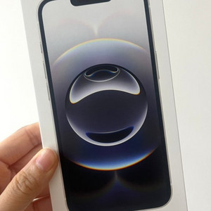 미개봉 아이폰16e 256g 팔아요 이미지