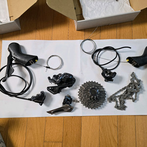 시마노 울테그라 r8000 기계식 로드자전거 그룹셋 판매