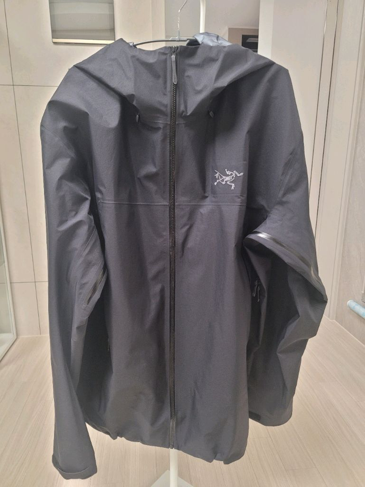 아크테릭스베타바람막이 이미지