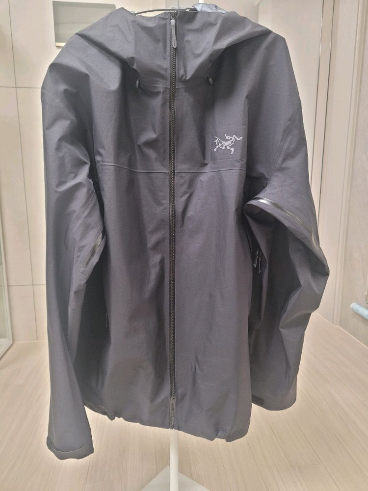 아크테릭스베타바람막이 이미지