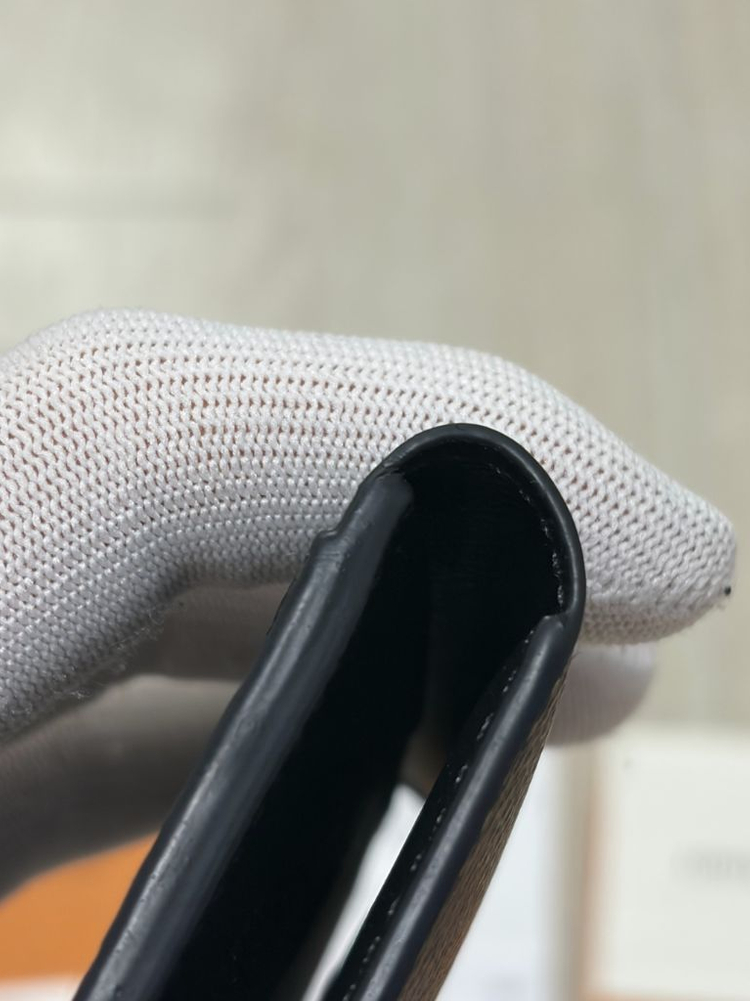 25.09구매 새상품급 루이비통 이클립스 오거나이저,카드지갑 M61696--9