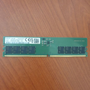 삼성 DDR5메모리 PC5-5600 16G 새상품 판매합니다.