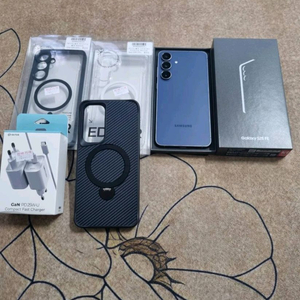 갤럭시 S25 FE 블루 + 케이스, 충전기