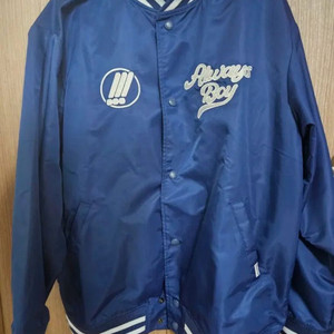 마크엠 바시티 자켓(야구점퍼) 팝니다