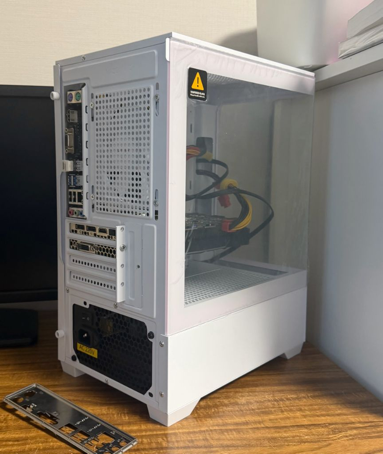 9400f 2070 ddr4 16g 본체 판매합니다 컴퓨터 이미지